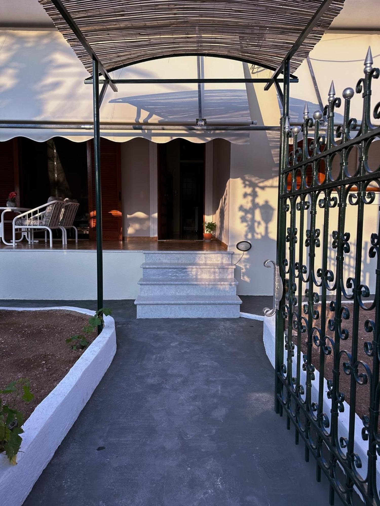 Salamis Luxury Escape Villa Exteriör bild